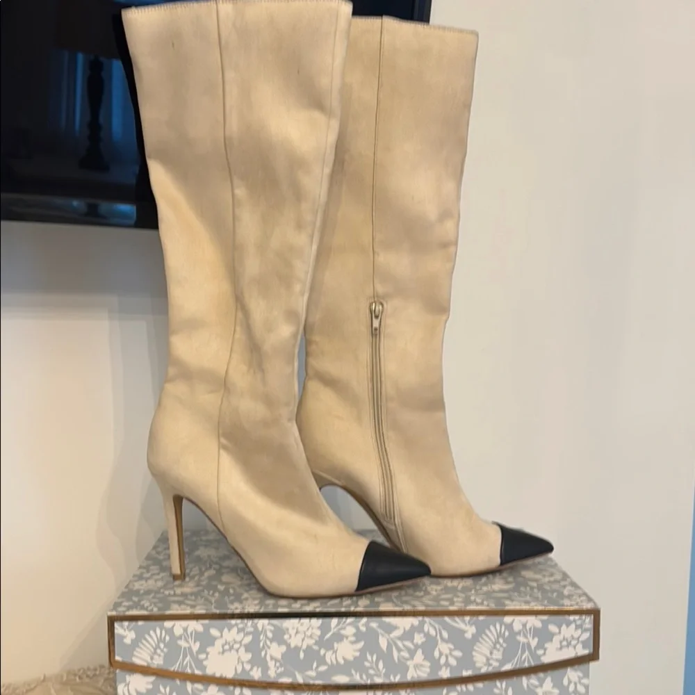 Express Cream and Black Boots with Stiletto Heel